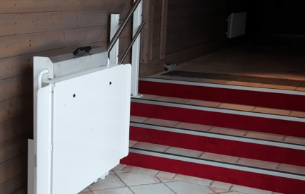 Plateformes élévatrices pour escaliers GTLE / GTLD droites